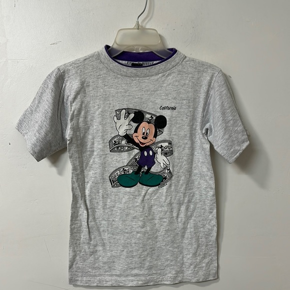 Disney Gray Short Sleeve Tee with Cartoon Graphic 90’s vintage - Picture 1 of 4